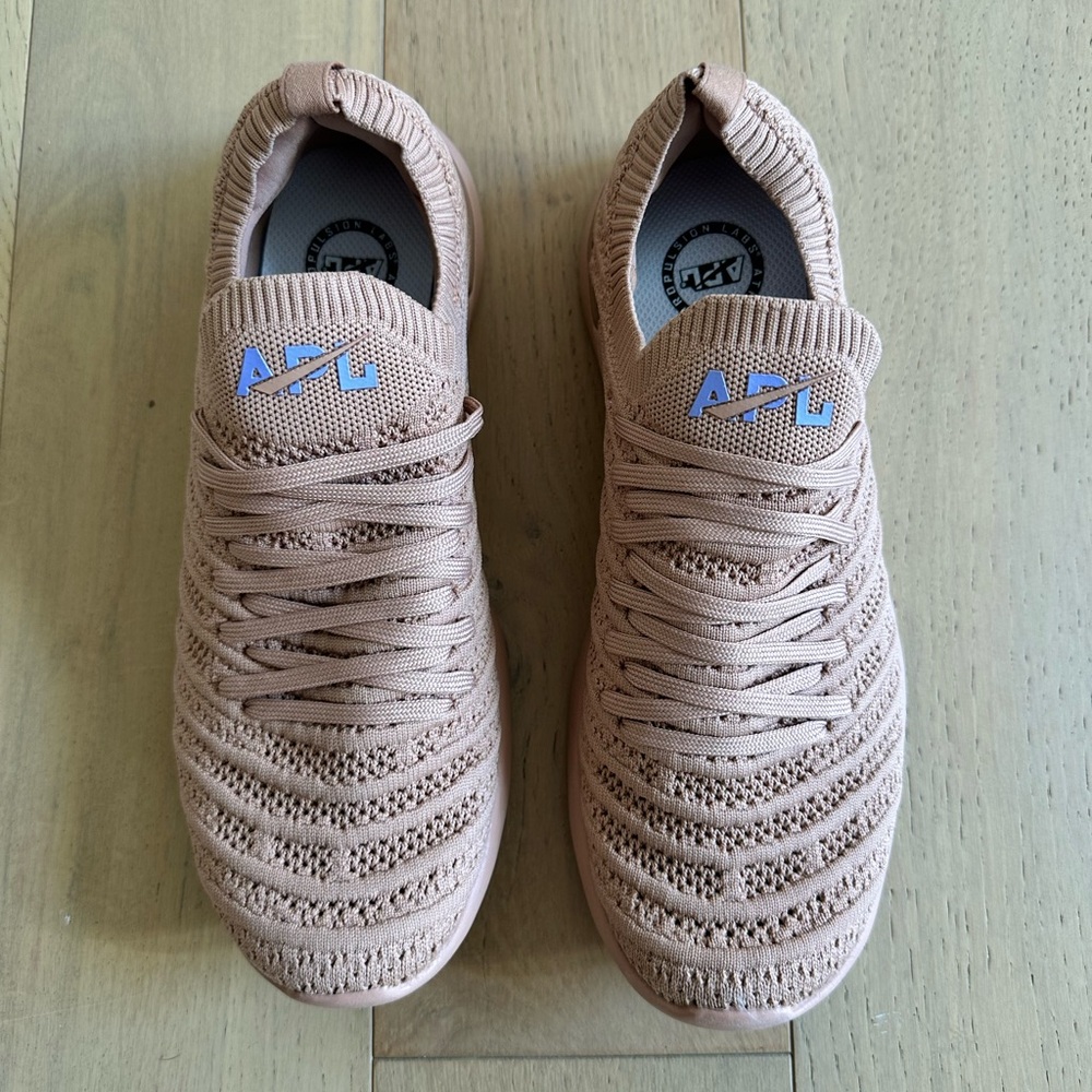 APL TechLoom Wave